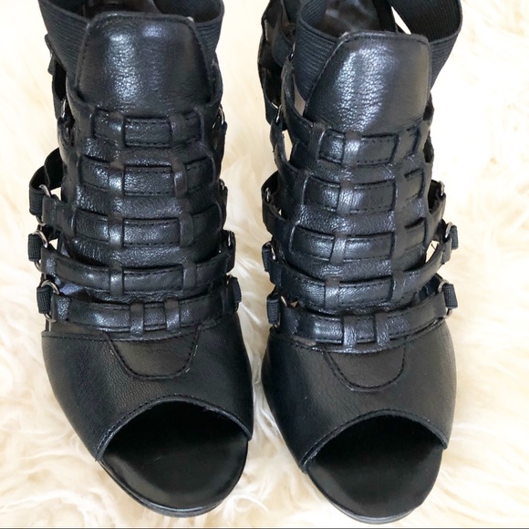 Nine West Black Strappy Open Toe Slip On Heels 5 - Picture 2 of 6